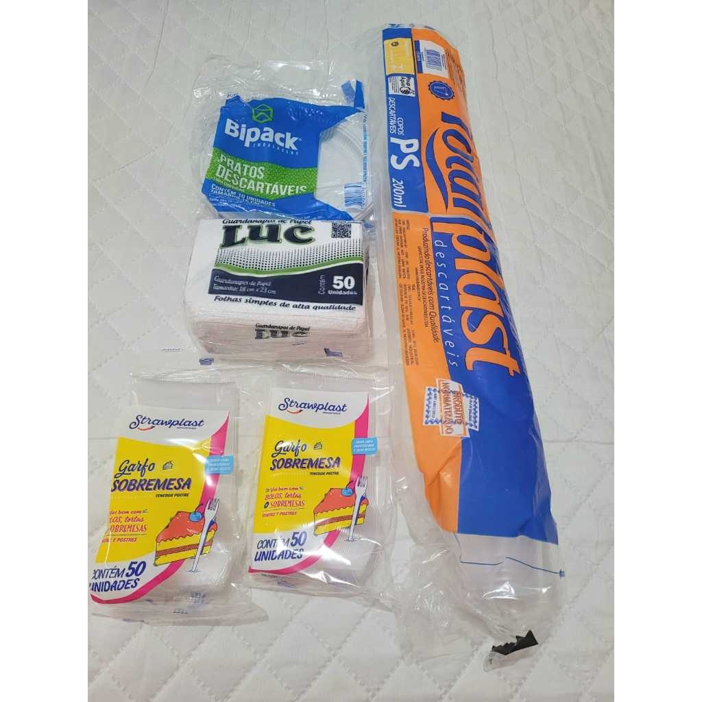 Kit Festa Descartável Aniversário Economico Prato 15 cm Garfo Sob Copo 200 ml Guardanapo Saco Lixo